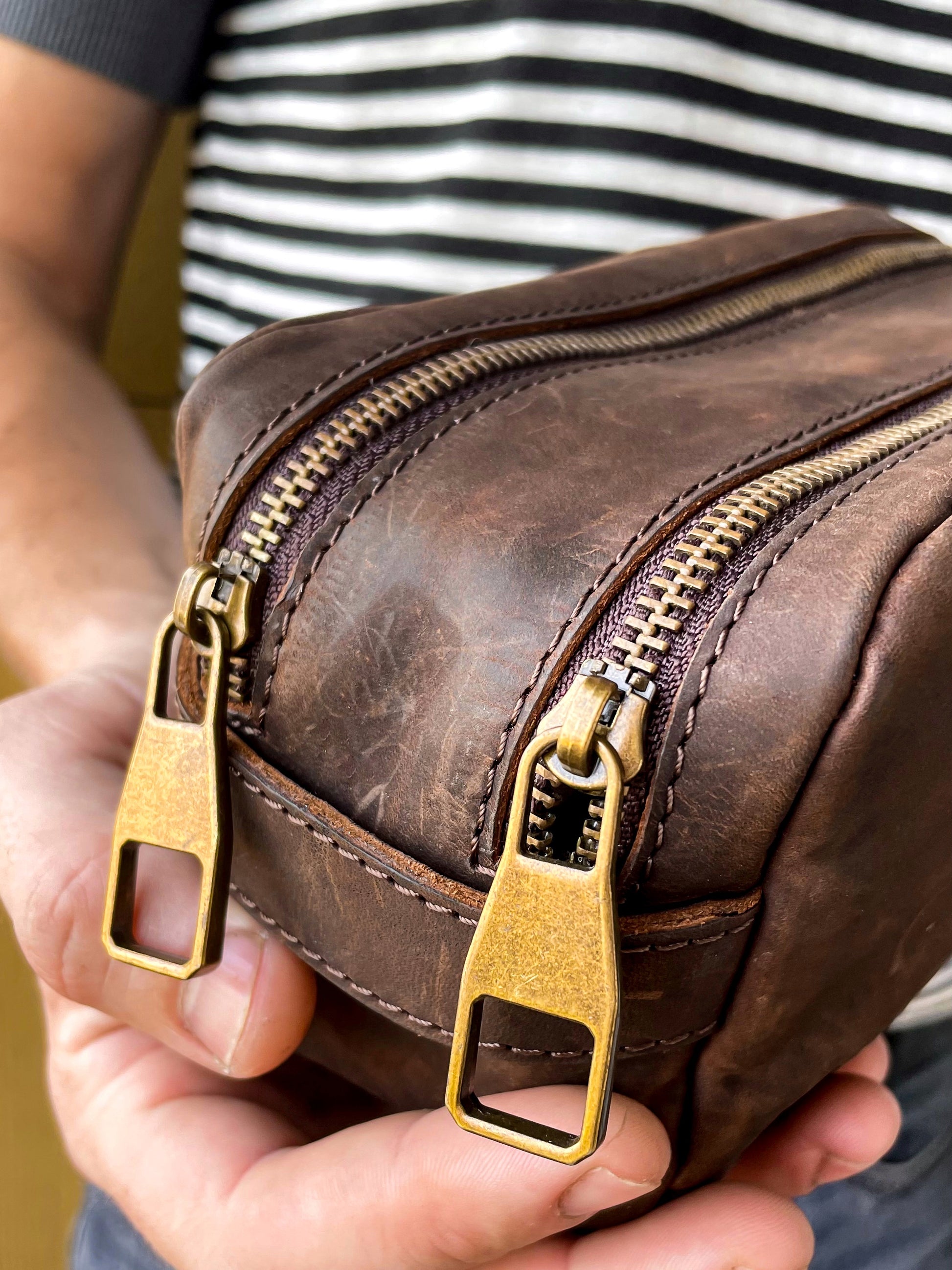 2 compartment leather toiletry bag