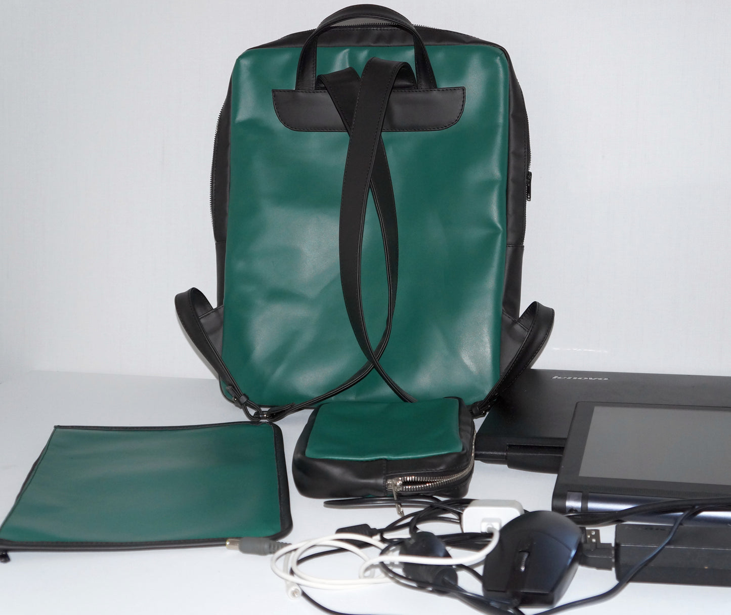 black and green leather backpack Greenfield grain cowhide leather and water PEBBLE MINI BACKPACK OLIVE GREEN